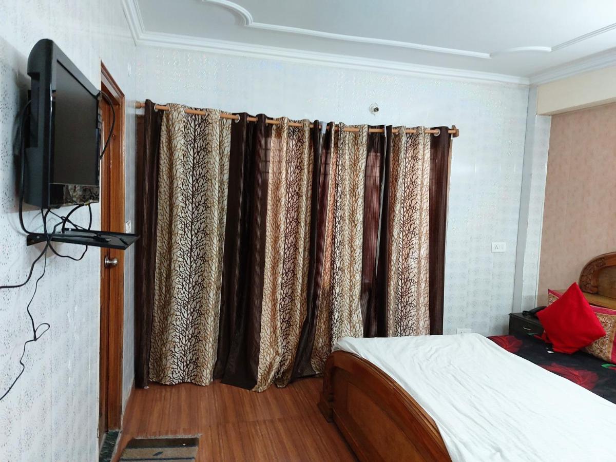 Goroomgo You And Me Nainital Exterior photo