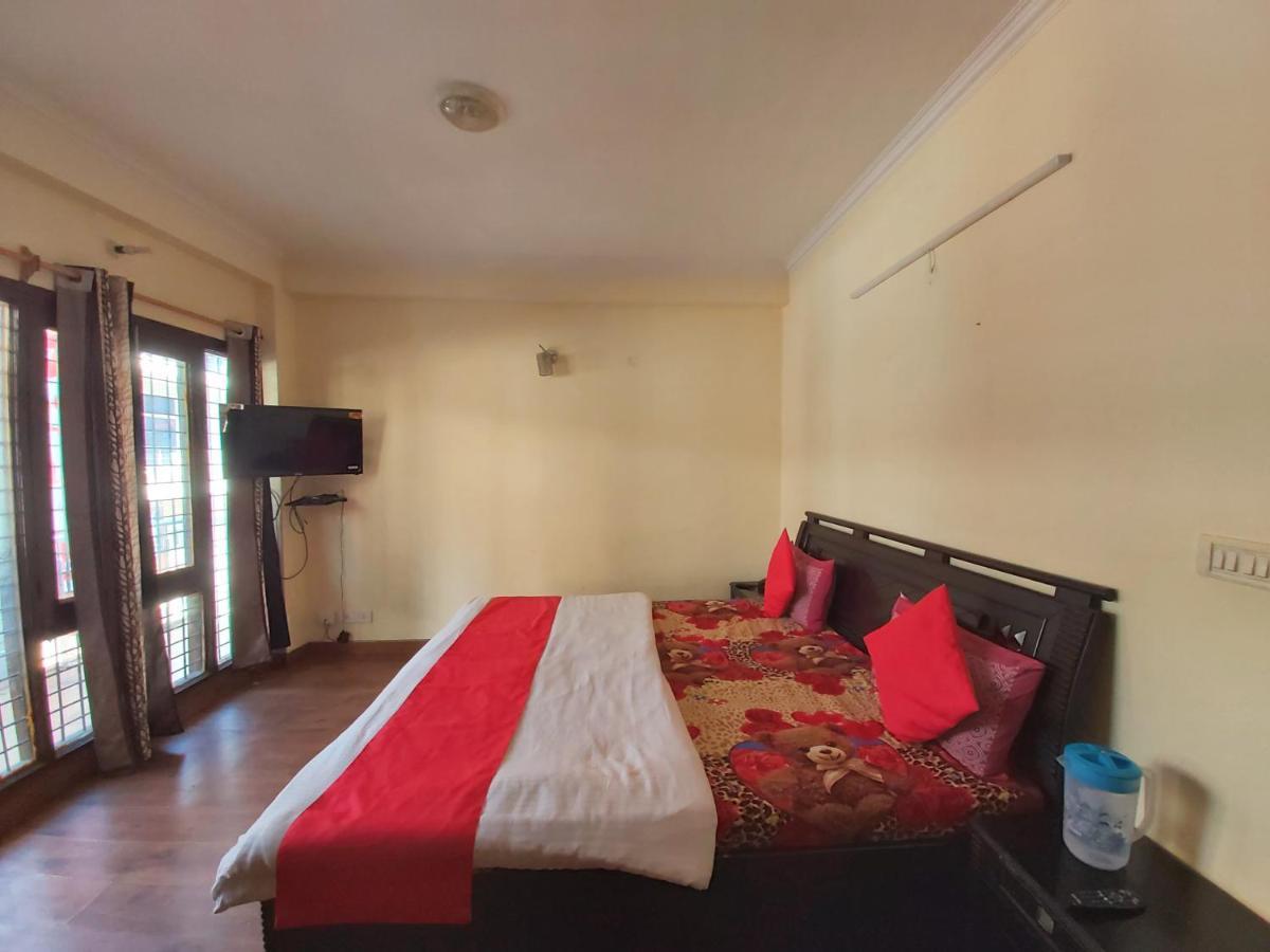 Goroomgo You And Me Nainital Exterior photo