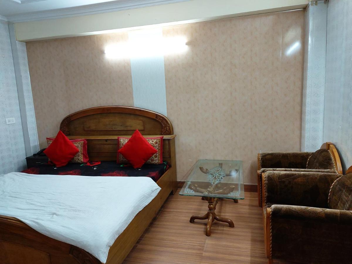 Goroomgo You And Me Nainital Exterior photo